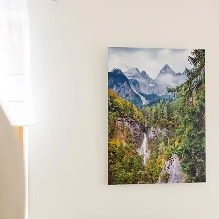 Apartament Waterfall - Cozy Mountain Retreat Kranjska Gora