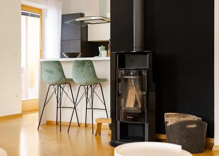 Waterfall - Cozy Mountain Retreat * Краньска Гора