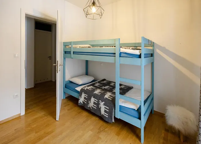 Apartamento Waterfall - Cozy Mountain Retreat *